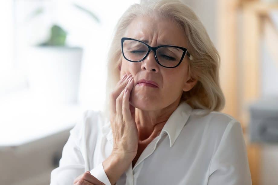 What to Do If You Break a Tooth While Traveling or on Vacation